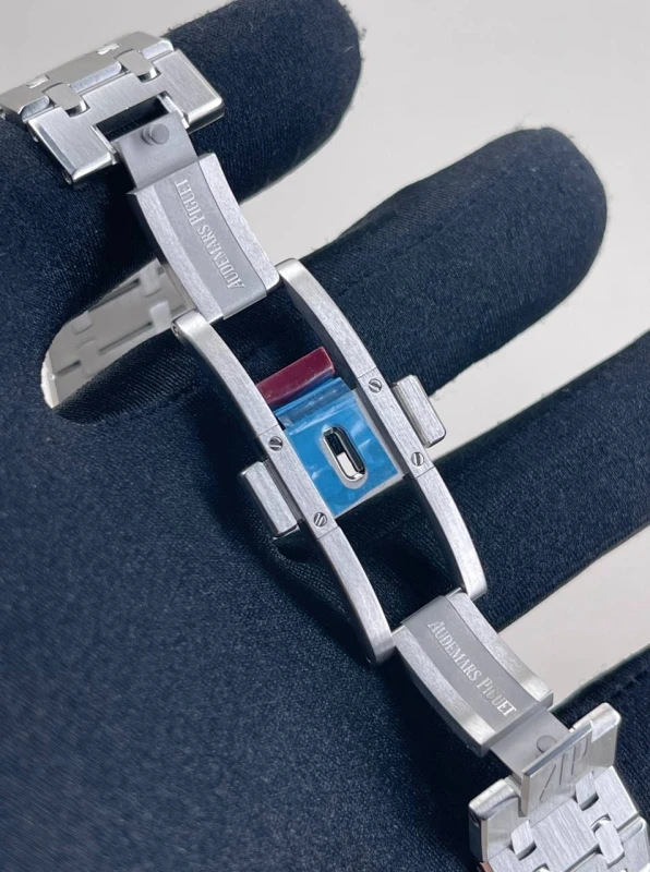 Audemars Piguet Selfwinding 15510ST.OO.1320ST.07 6