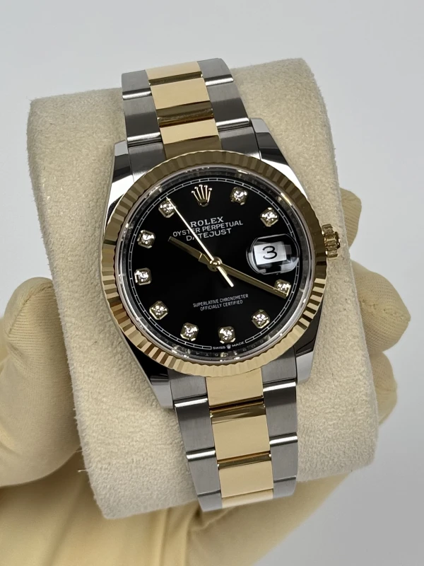 Rolex 36 mm, Oystersteel and yellow gold 126233-0022 3