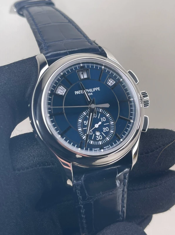 Patek Philippe 5905P-001 3