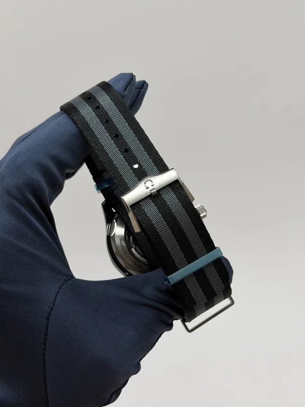 Omega Diver 300m Co Axial Master Chronometer 210.92.44.20.01.002 6