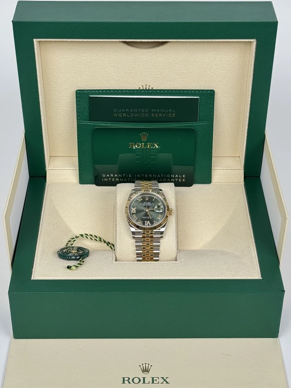 Rolex 36 mm, Oystersteel and yellow gold 126233-0025 5
