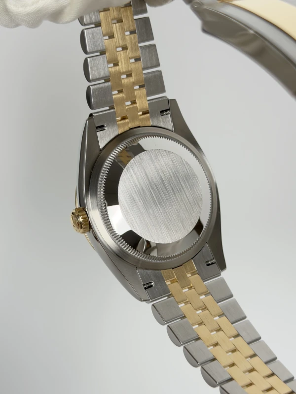 Rolex 36 mm, Oystersteel and yellow gold 126233-0025 4