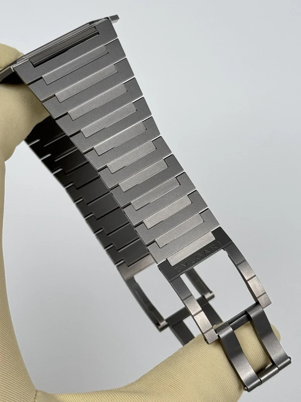 Bvlgari Finissimo Ultra 103611 5