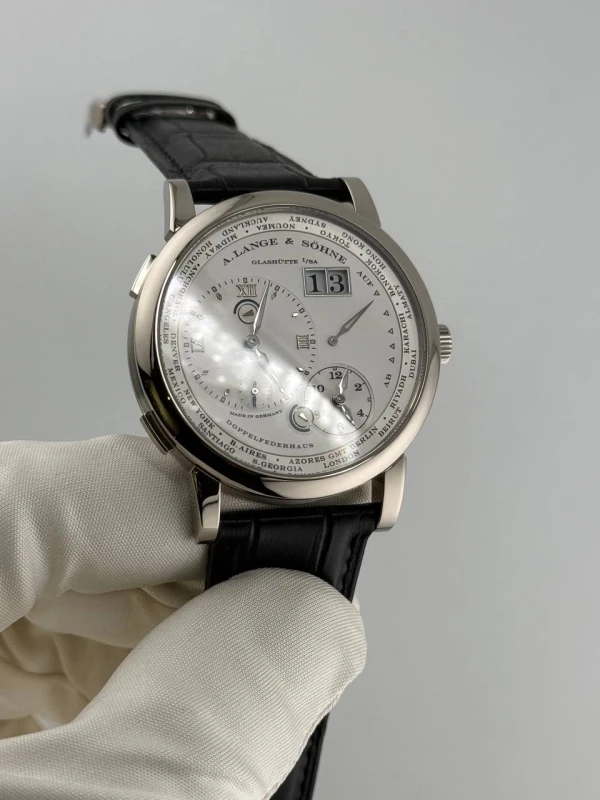 A. Lange & Sohne Time Zone 116.039 9
