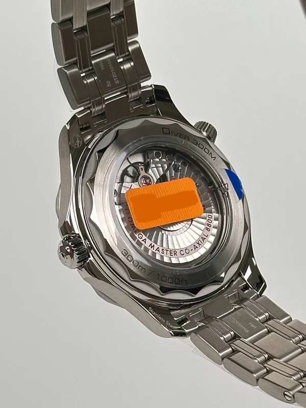 Omega Diver 300M Master Co-Axial 42 210.30.42.20.04.001 9