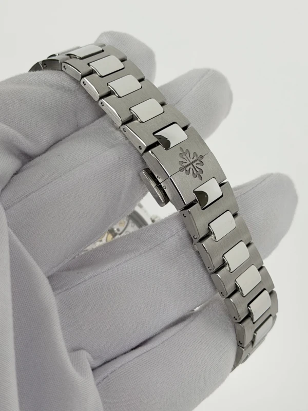 Patek Philippe Ladies 7118/1200A-011 3