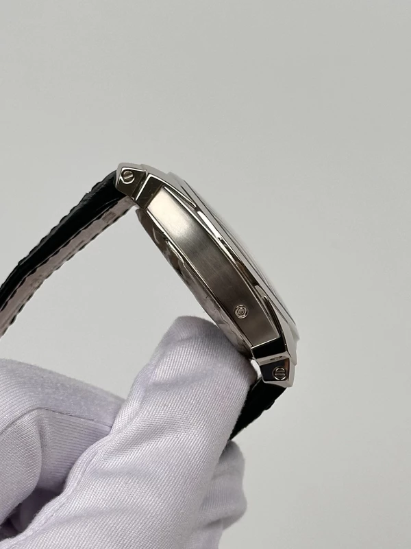 Vacheron Constantin 85050/000D-G9O00 5