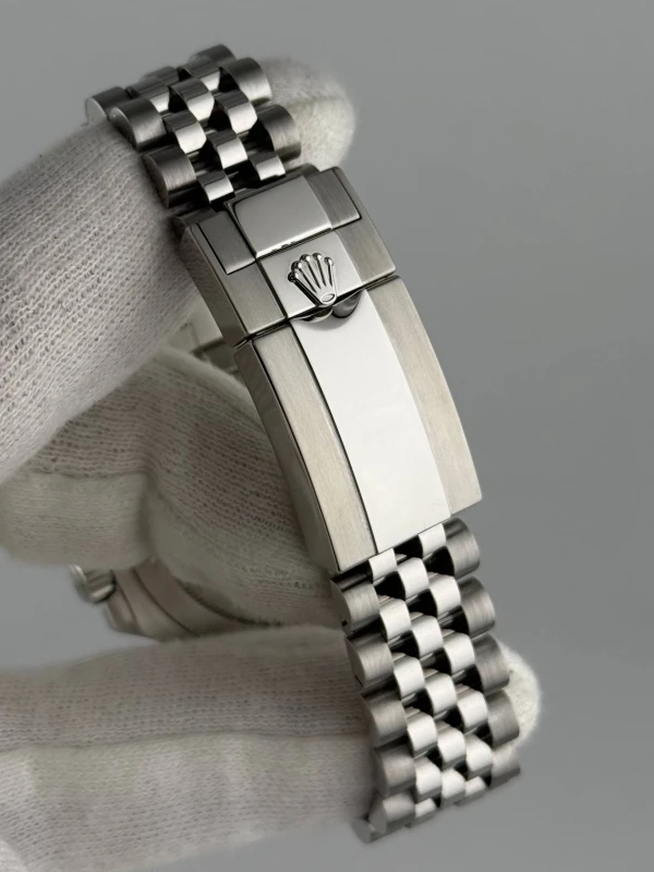 Rolex 40mm Steel 126720vtnr-0002 9
