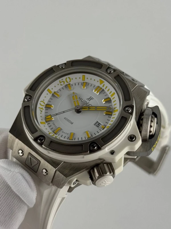 Hublot 4000 Cheval Blanc Randheli Special Edition 4