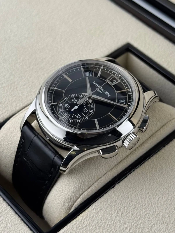 Patek Philippe 5905 5905P-010 8