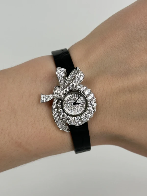 GRAFF Tilda's Bow Diamond Watch GBW14WGDD 9