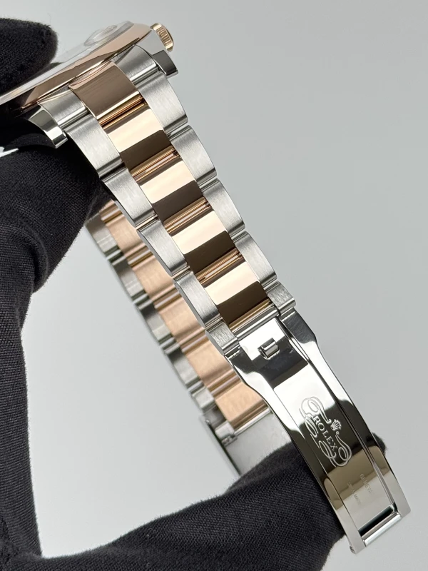 Rolex 36mm Steel and Everose Gold 116201-0081 6