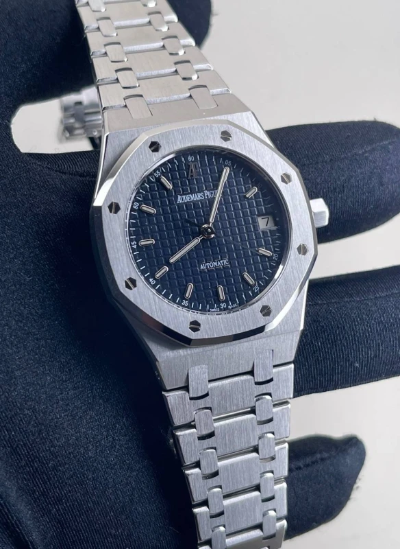 Audemars Piguet Automatic 3 Hands Date 14790ST.OO.0789ST.09 3