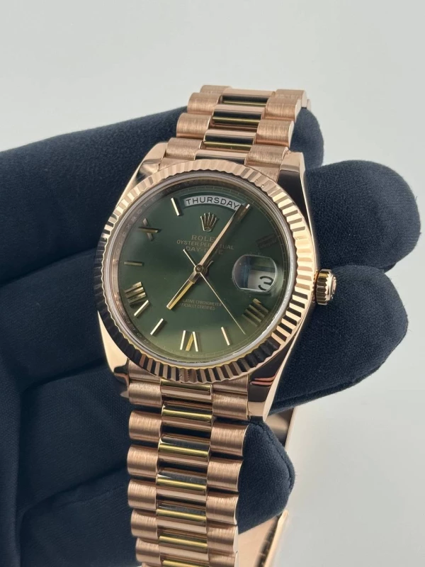 Rolex 40 mm Everose Gold 228235-0025 5