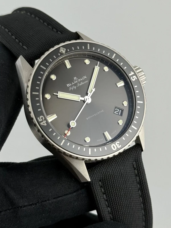 Blancpain Bathyscaphe 5000-1110-B52A 3