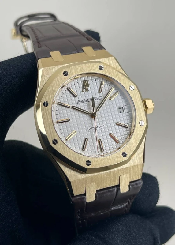 Audemars Piguet Selfwinding 39 mm 15300BA.OO.D088CR.01 3