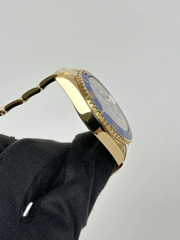 Rolex Date 40mm Yellow Gold Ceramic 116618 blue dial 8 diamond 3