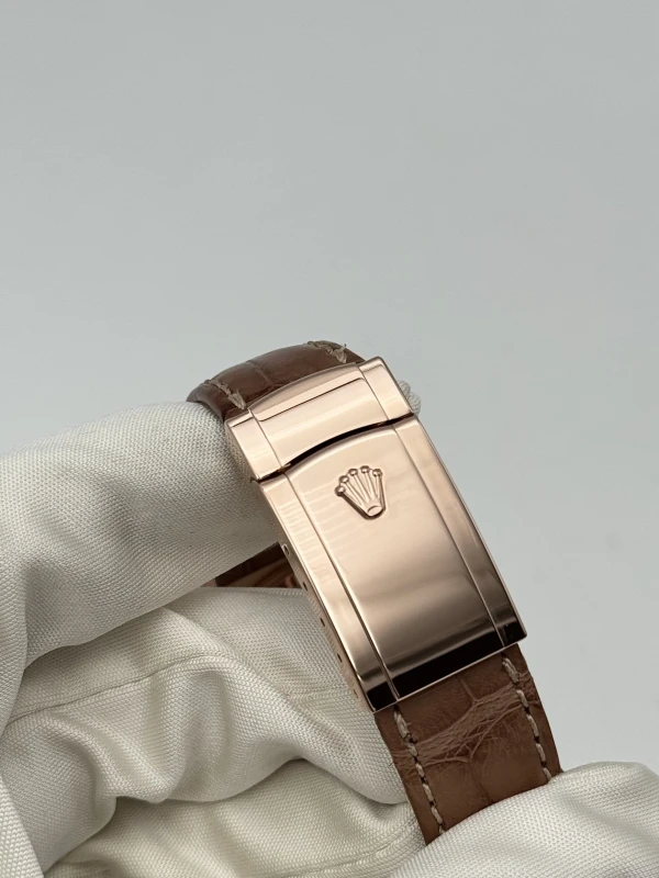 Rolex 36 mm Everose Gold 116135 Jubilee 8