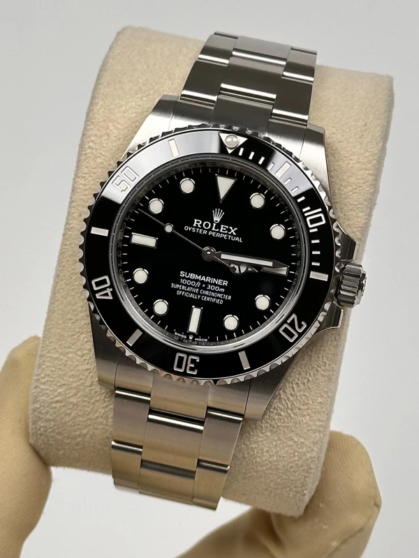 Rolex 41 mm Steel 124060-0001 4