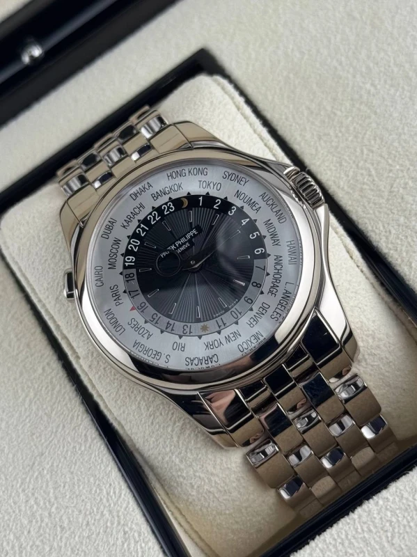Patek Philippe 5130/1 5130/1G-010 2