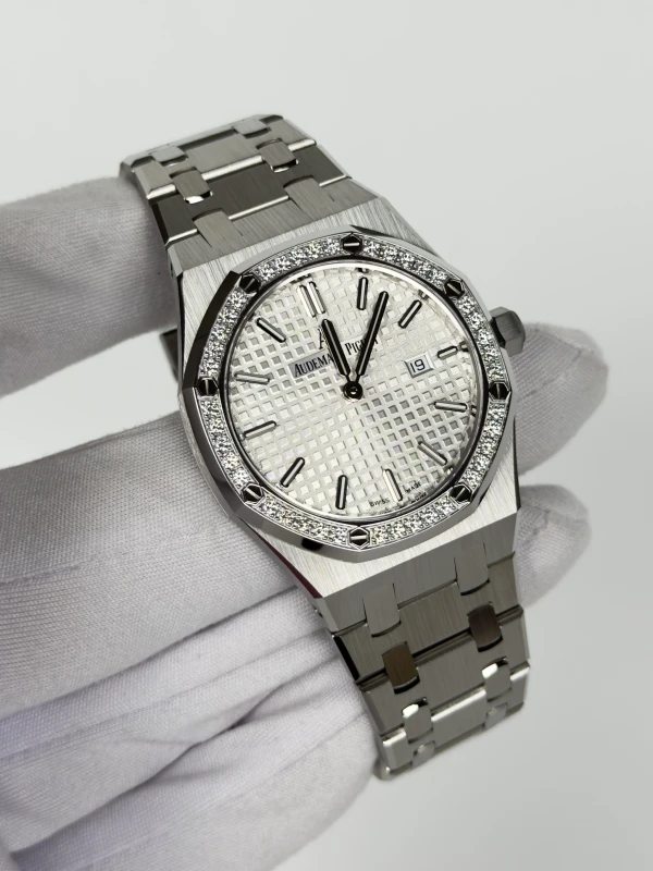 Audemars Piguet Quartz Steel 67651ST.ZZ.1261ST.01 2