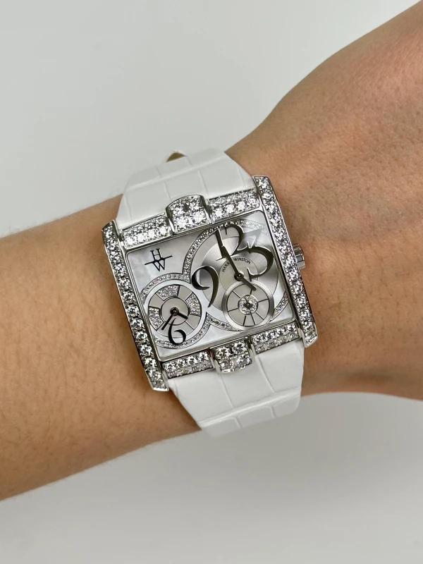Harry Winston Avenue Squared А2 AVSQTZ38WW009 9