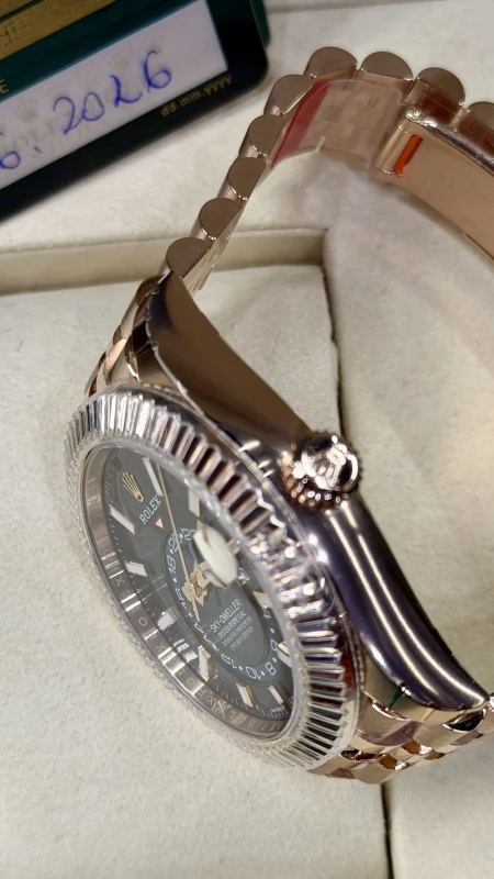 Rolex 42mm Everose Gold 336935-0005 6