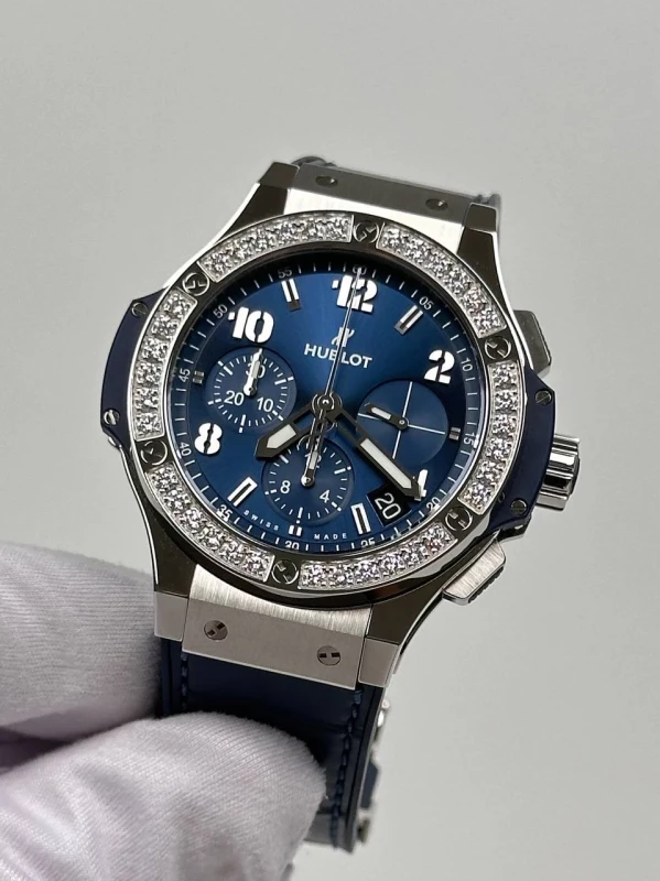 Hublot Steel Blue Diamonds 41mm 341.SX.7170.LR.1204 4