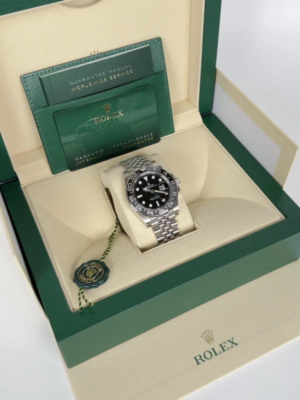 Rolex 126710GRNR-0003 5