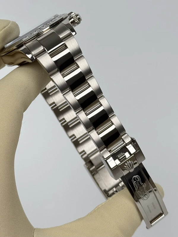 Rolex 40MM WHITE GOLD 116509-0071 6