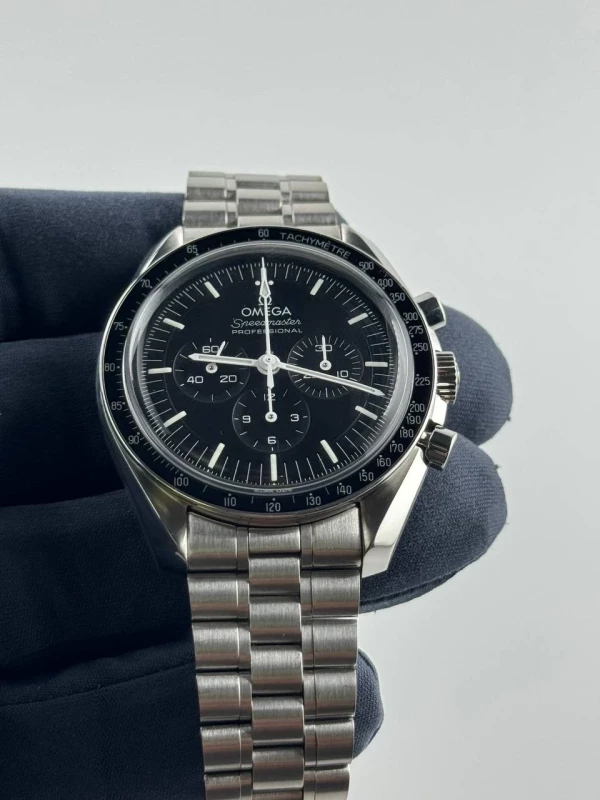Omega Moonwatch Professional Co‑Axial Master Chronometer Chronograph 42 mm 310.30.42.50.01.001 9