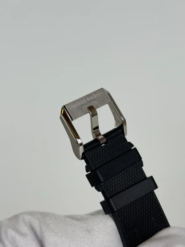 Ulysse Nardin Dual Time 42 mm 243-20-3/42 5