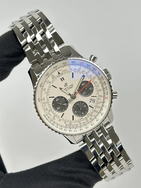Breitling B01 Chronograph 43 AB0121211G1A1 2