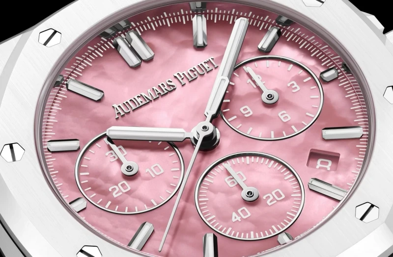 Audemars Piguet ROYAL OAK SELF-WINDING CHRONOGRAPH "SERENA WILLIAMS" 26450CB.OO.1356CB.02 2