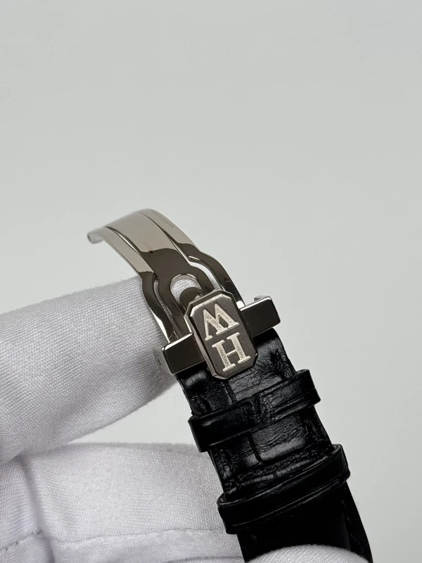 Harry Winston Time Zone  200-MMTZ39 8