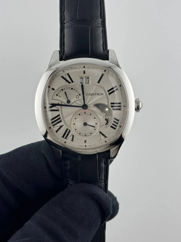 Cartier de Cartier Large Date Retrograde GMT WSNM0005 2