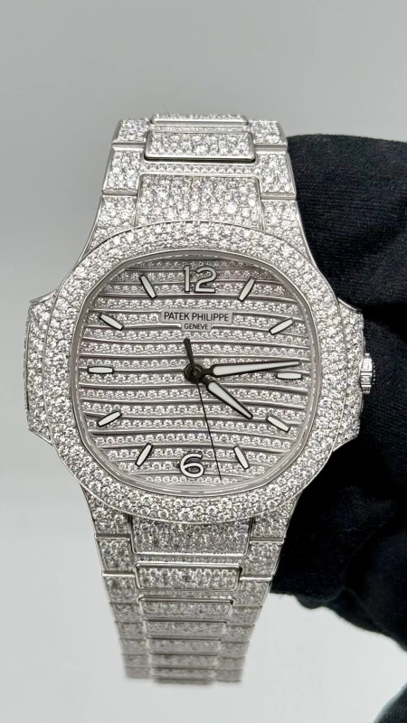 Patek Philippe 7118/1450G 8
