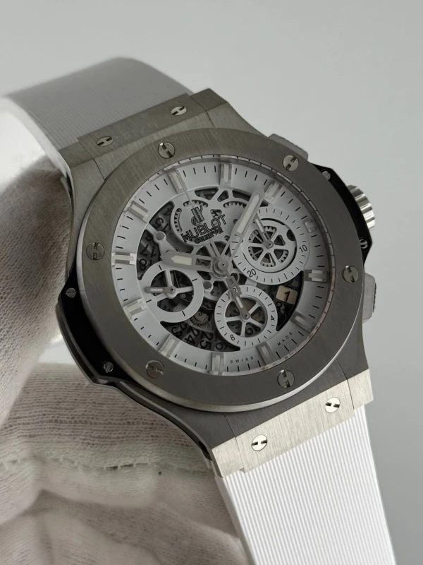 Hublot Aero Garmisch Limited Edition  311.SX.2010.GR.GAP10 5
