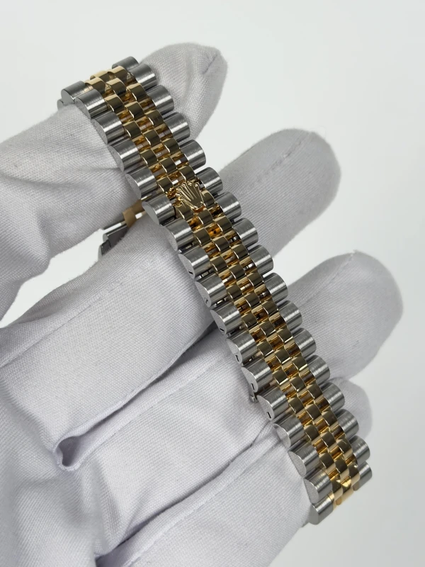 Rolex 31mm Steel and Yellow Gold 278273-0030 3
