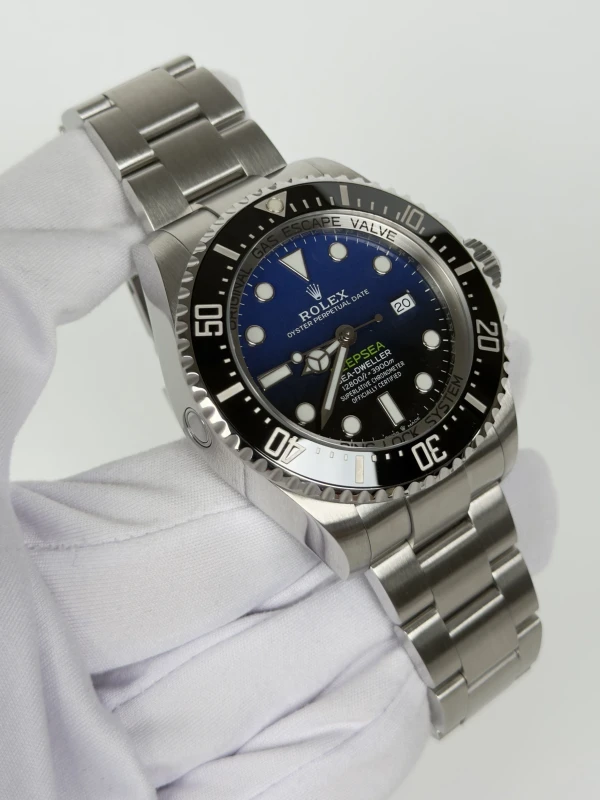 Rolex D -BLUE DIAL 126660-0002 2