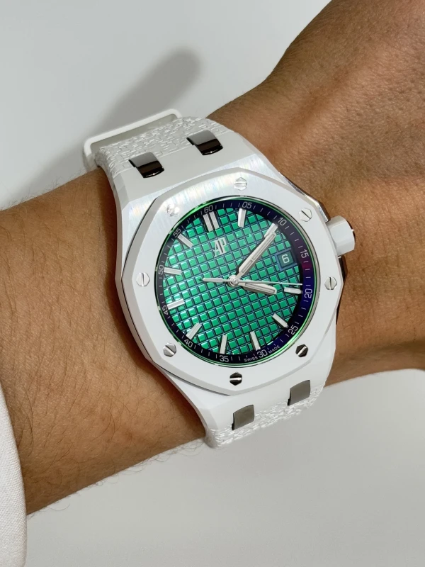 Audemars Piguet ROYAL OAK OFFSHORE 77605CB.OO.A422CR.01 7