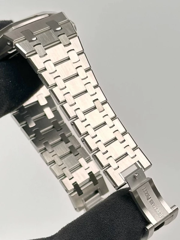 Audemars Piguet Selfwinding 37 mm 15451ST.ZZ.1256ST.03 7