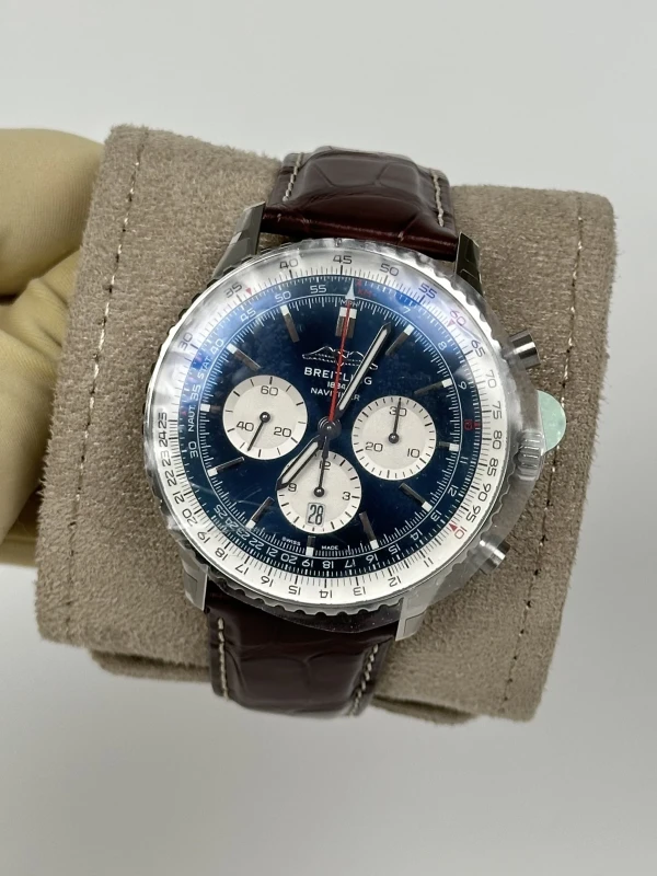 Breitling B01 CHRONOGRAPH 46 AB0137211C1P1 4