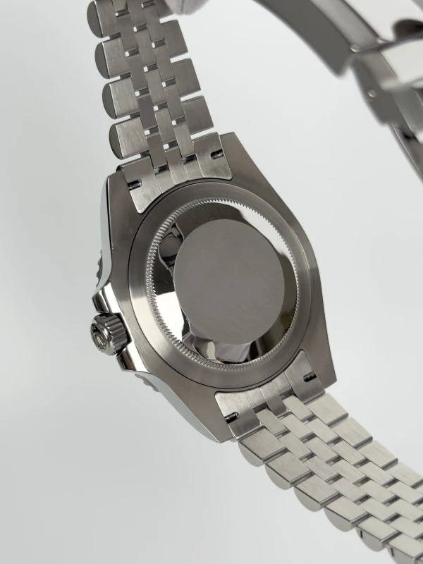 Rolex 40mm Steel 126710BLRO-0001 4