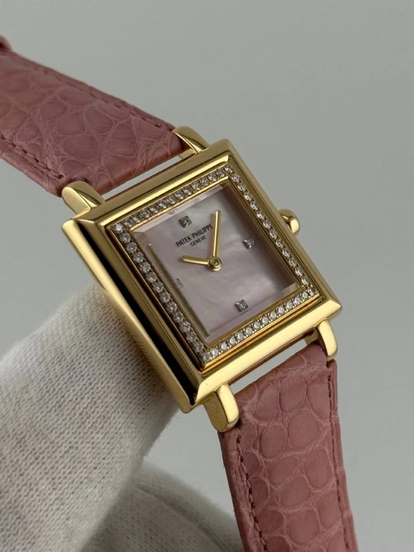 Patek Philippe Lady's Gondolo 4866/100 3