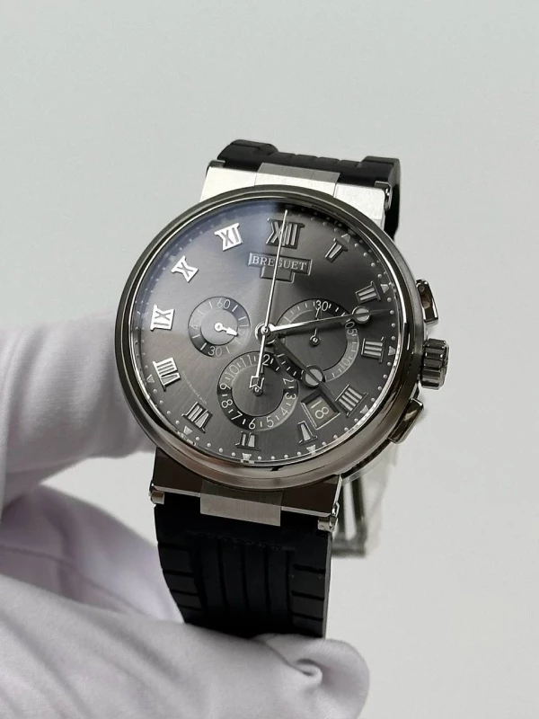Breguet Chronograph 5527TI/G2/5WV 4