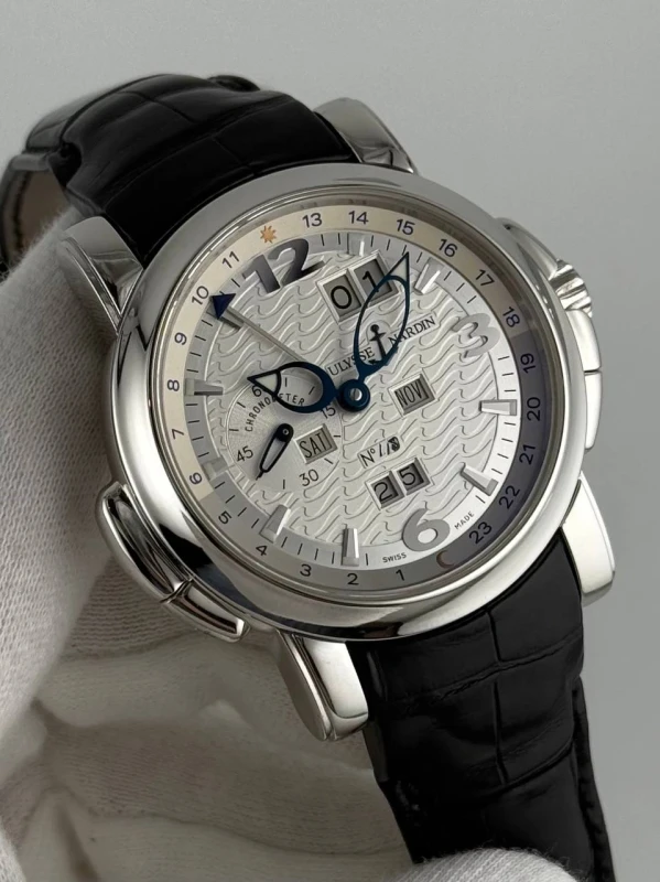 Ulysse Nardin Limited Edition GMT +/- Perpetual 42mm 329-60 3