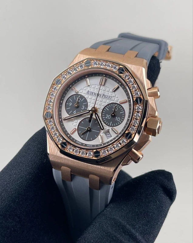 Audemars Piguet Chronograph 26231OR.ZZ.D003CA.01 2