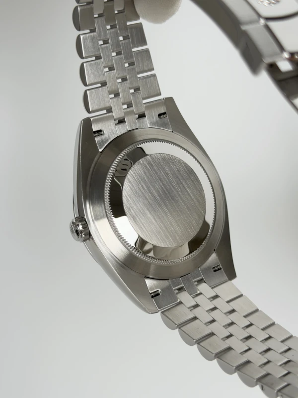 Rolex DATEJUST 41MM STEEL 126300-0014 4