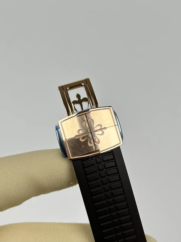 Patek Philippe 5167 5167R-001 8